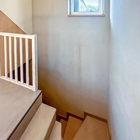 Stunning In 트르제삭츠