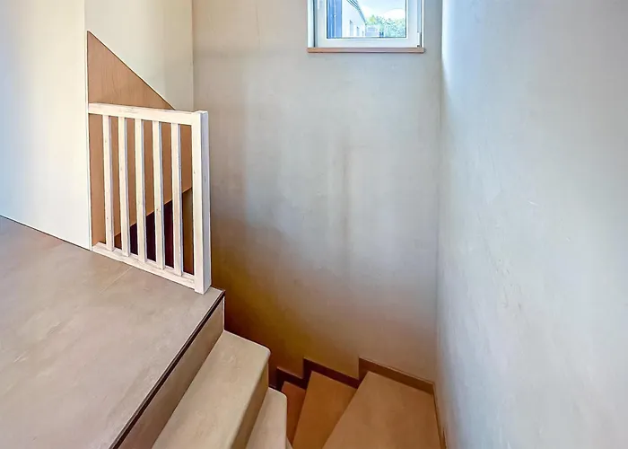 Stunning In トシェンサチ