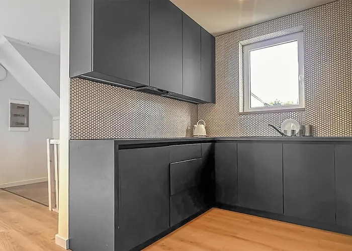 Stunning In トシェンサチ